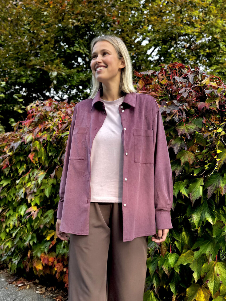 Camicia basica velluto malva scuro